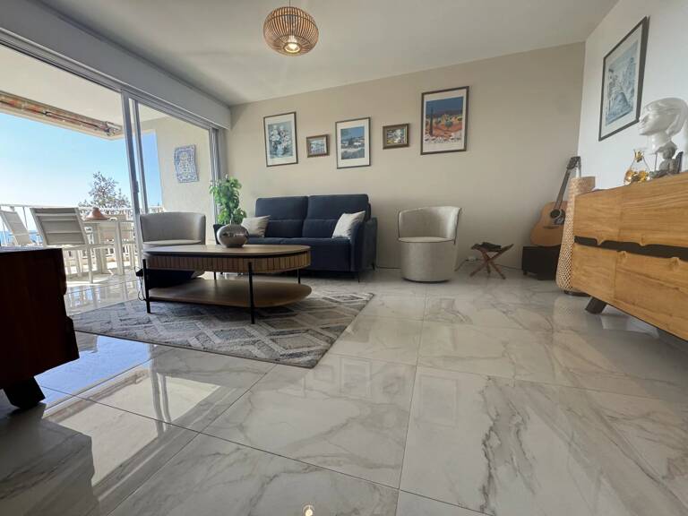 Superbe 2 pièces de 51 m² en DERNIER ETAGE + cave + Parking — photo 1