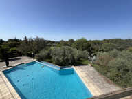 NIMES COLLINES NORD Maison d'architecte de 215 m2 sur 3100 m — photo 4