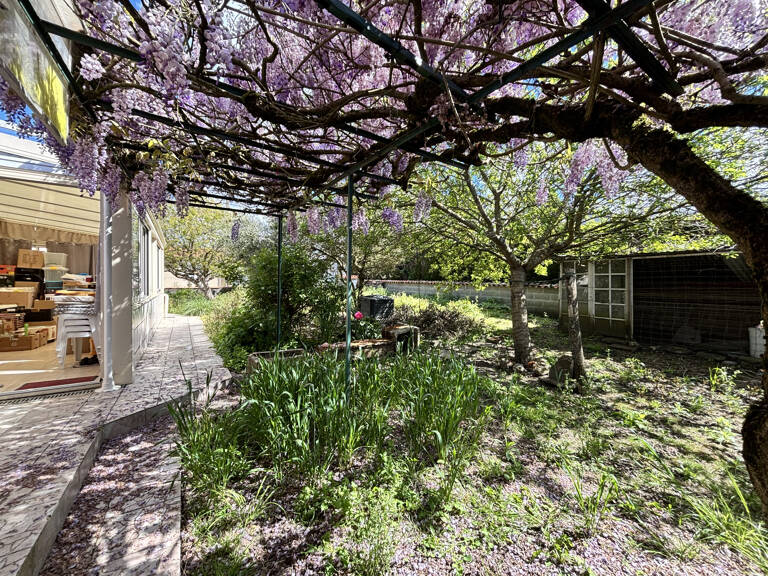 Maison à Tonnay-Charente — photo 1
