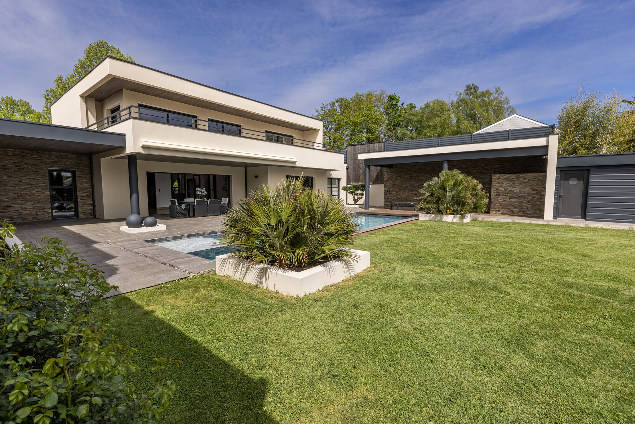 Villa / Maison  T7 à vendre Idron 64320