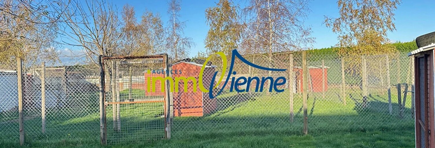 Commerce  6276 m² à vendre à Fleuré (86340)
