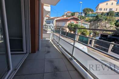 Appartement 2 pièces 243900 €