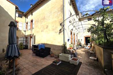 Maison 15 pièces 250000 €