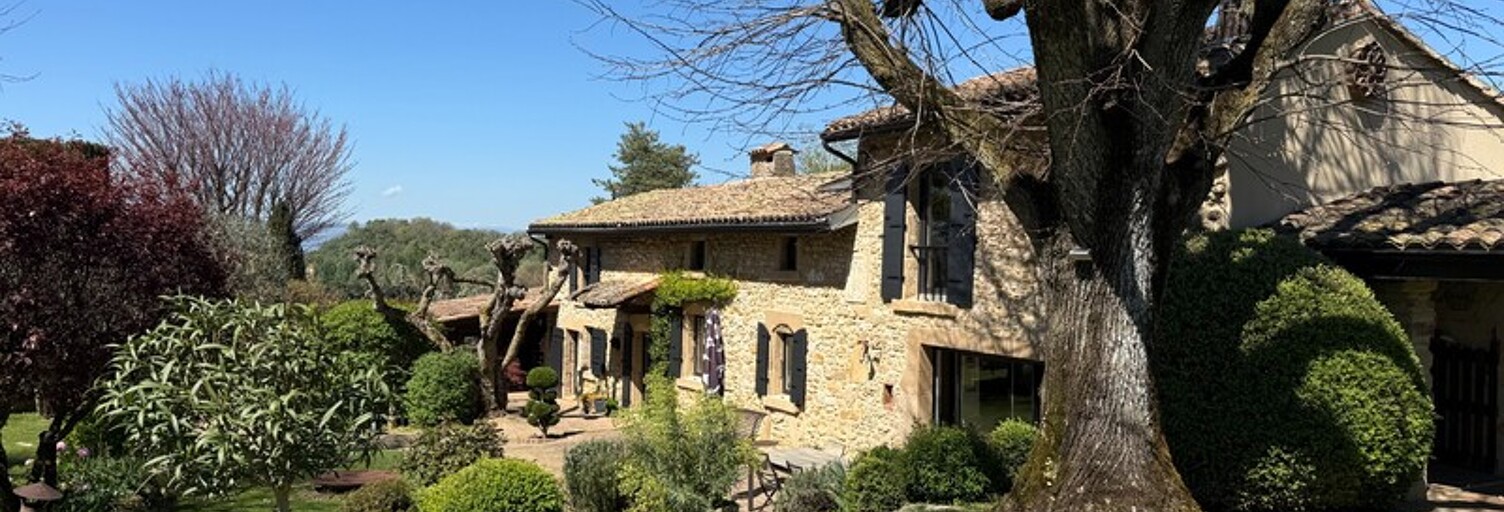 Maison 7 Pièces 220 m² à vendre à Montvendre (26120)