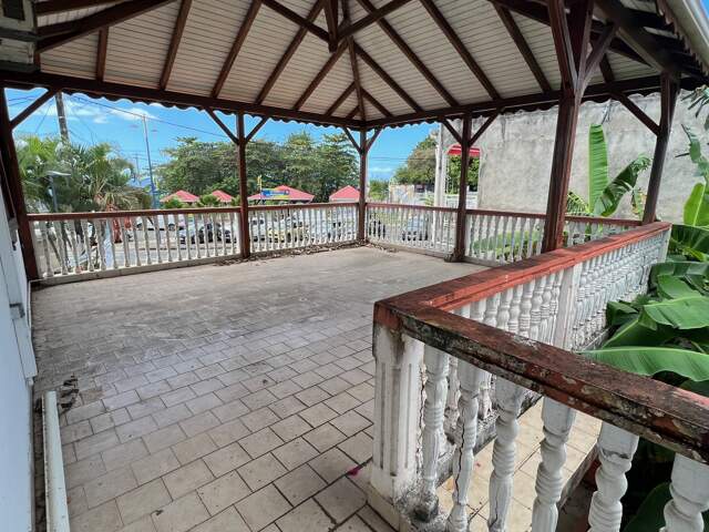 Vente Maison de ville 8 pièces — photo du bien
