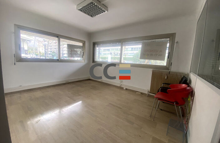 Bureaux - Appartement 3P - Cannes Carnot 77 m2 — photo 3
