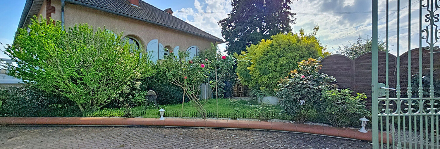 Maison 8 Pièces 253 m² à vendre à Brax (31490)