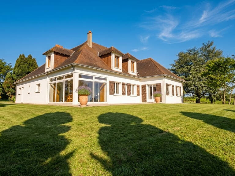BELLE VILLA AVEC VUE SUR LA CAMPAGNE — photo 1