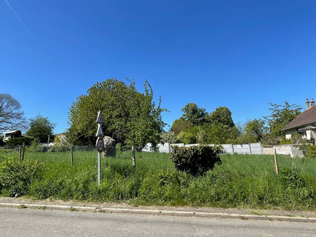 Terrain à bâtir — photo du bien