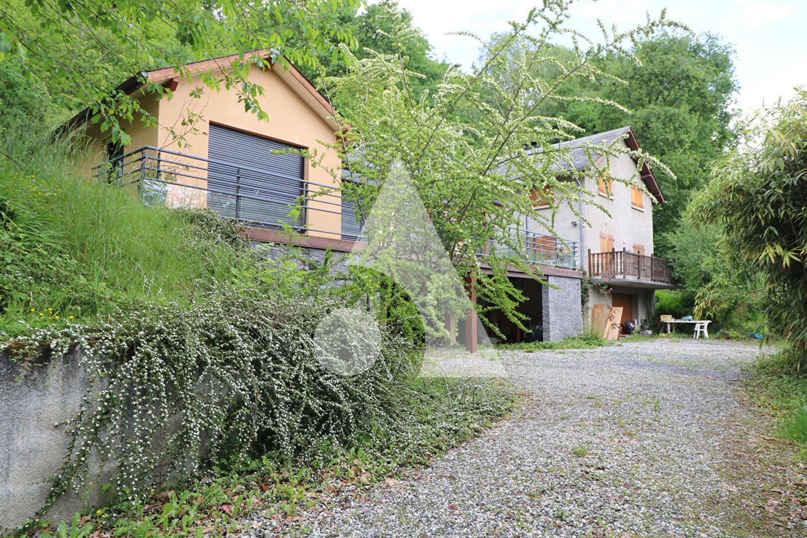 Villa / Maison  T7 à vendre Argelès-Bagnères 65200