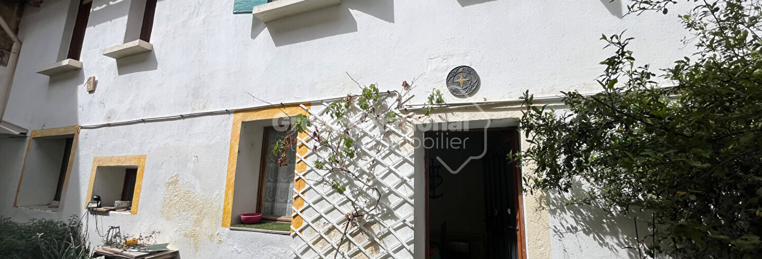 Immeuble  108 m² à vendre à Beaucaire (30300)