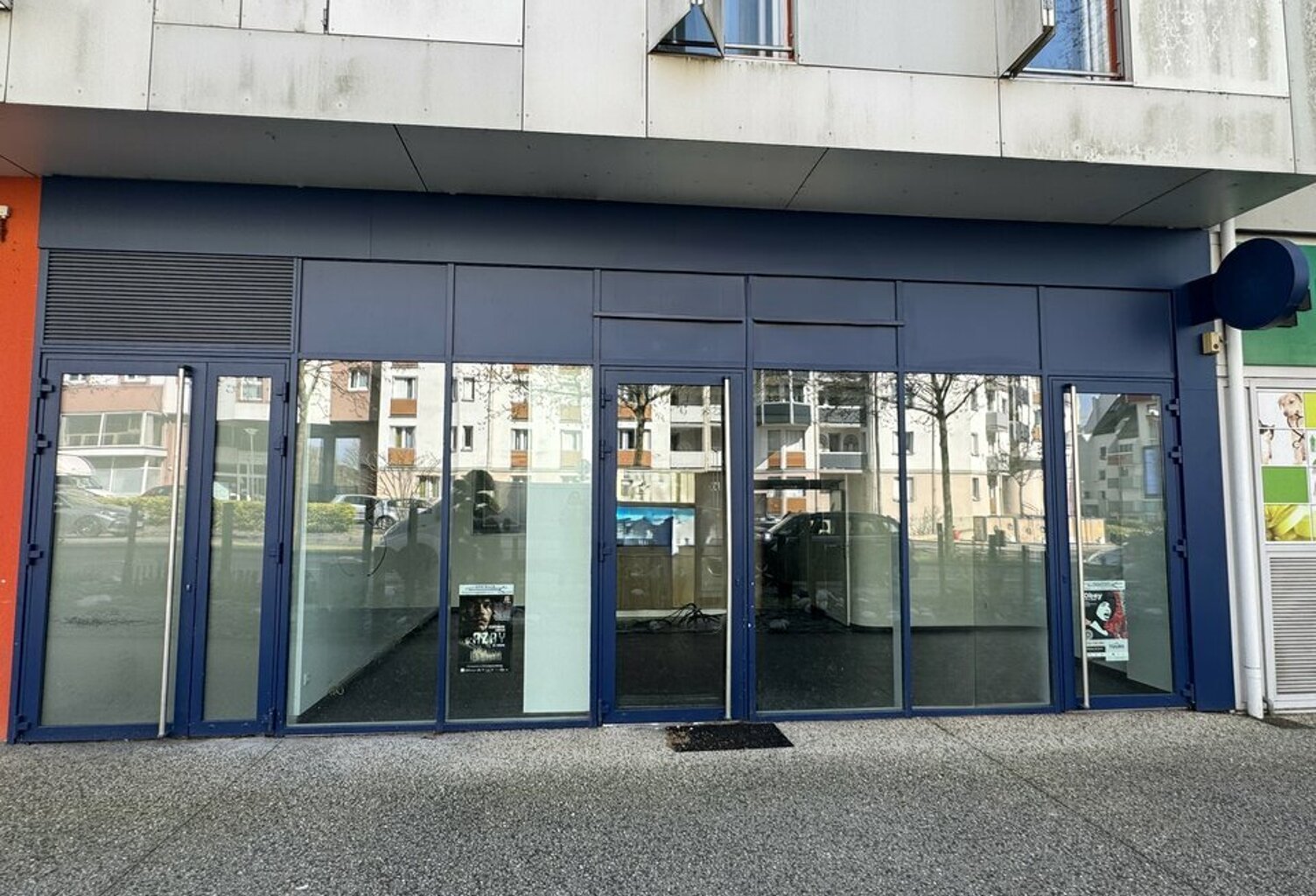à LOUER — photo 1