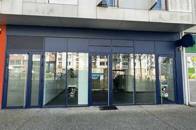 Commerce  2280 €
