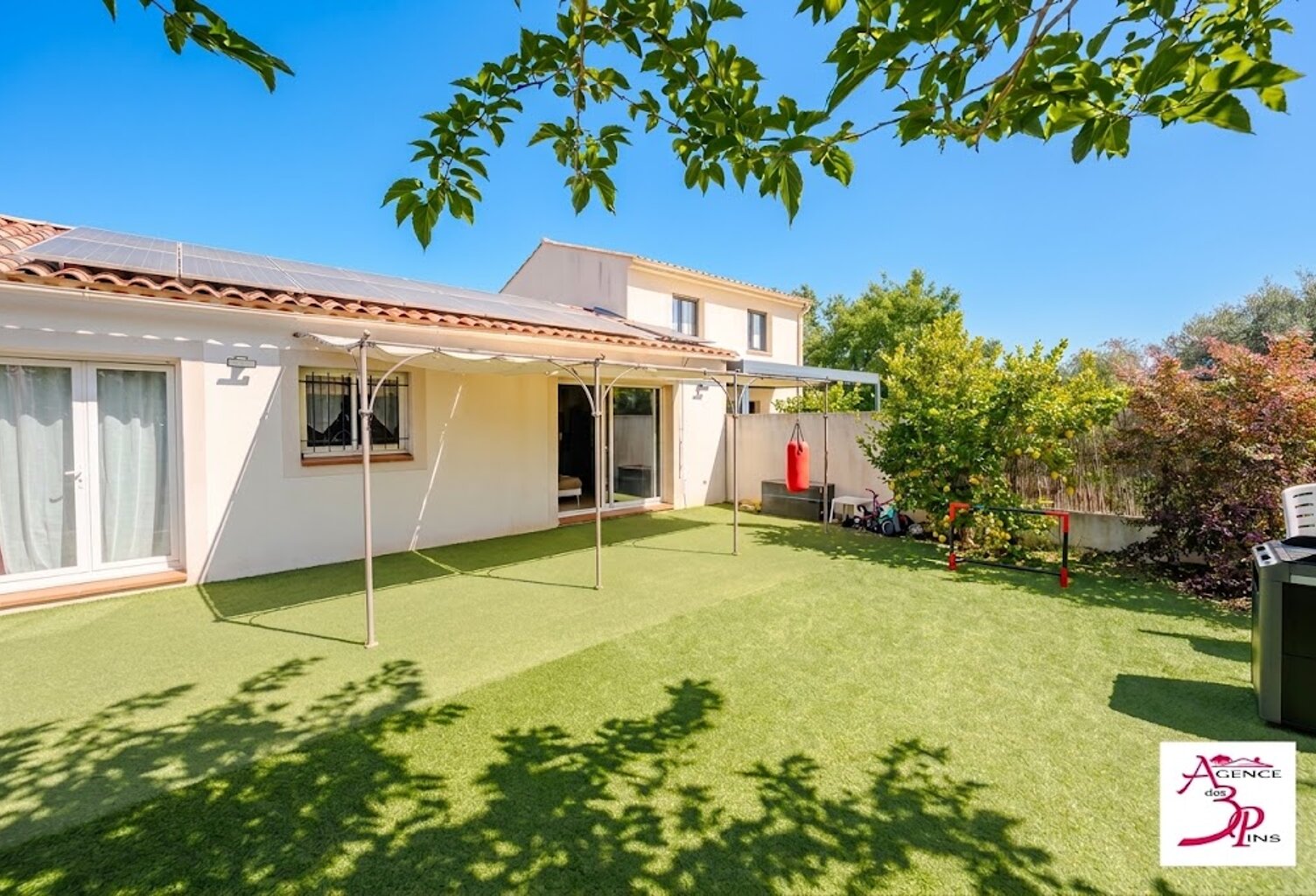 Édifiée en 2019 et encore sous garantie, découvrez cette maison — photo 1