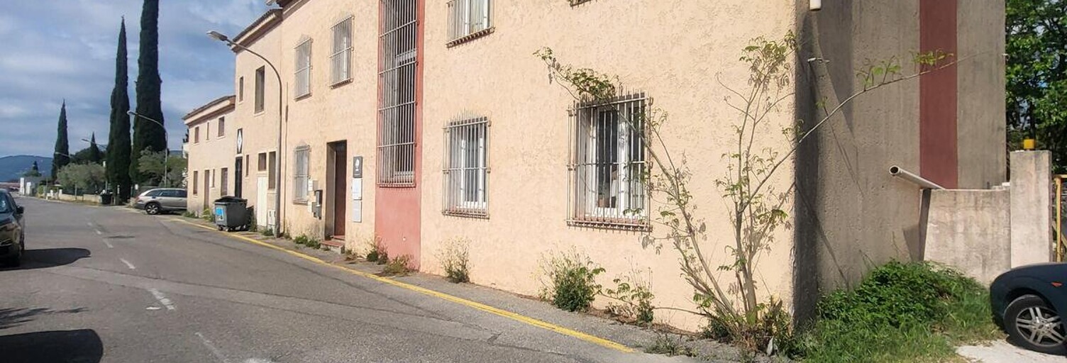Bureau  300 m² à vendre à Cuers (83390)