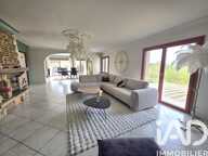 Vente Maison/villa 8 pièces — photo 2