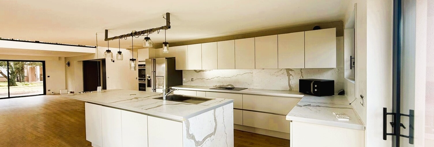 Maison 5 Pièces 237 m² à vendre à Idron (64320)