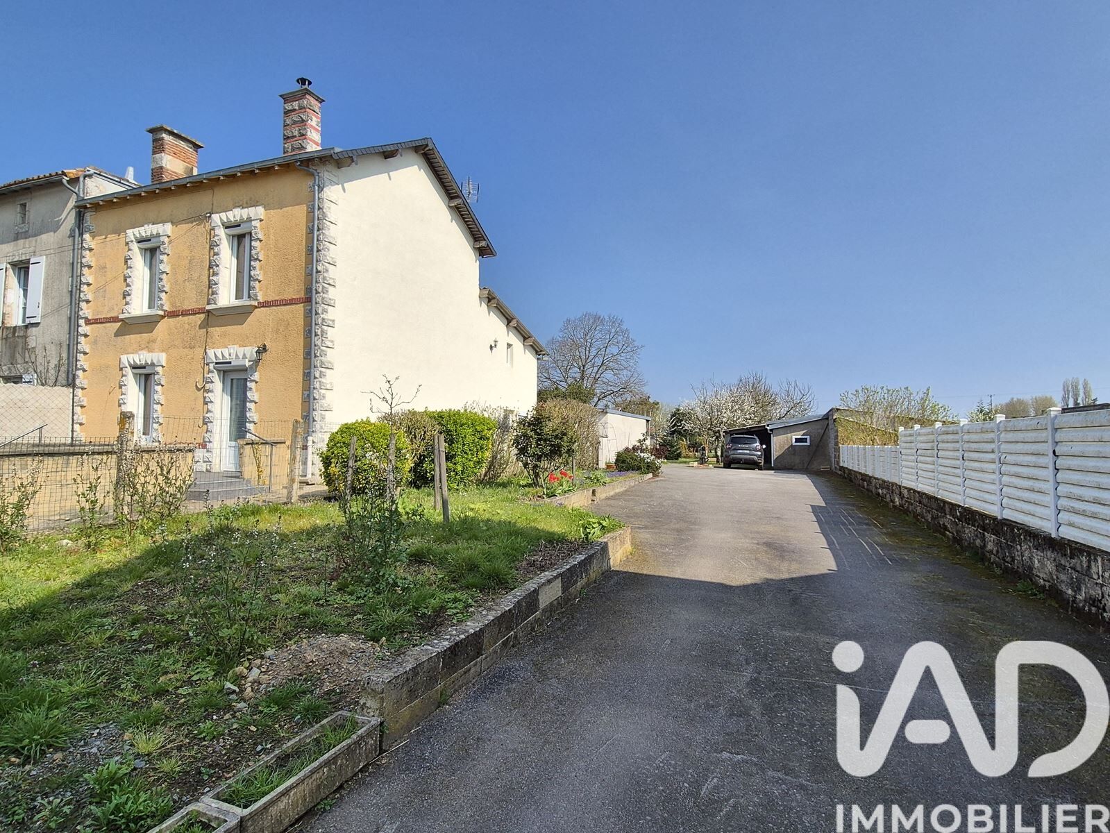 Maison à vendre, 4 pièces, 127 m², Vasles