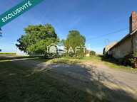 Corps de ferme isolé avec grange et grand terrain — photo 2