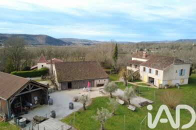 Maison 10 pièces 366500 €