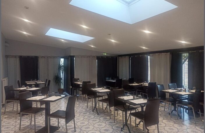 A VENDRE RESTAURANT- CREPERIE- PIZZERIA. SENS DE BRETAGNE — photo 3