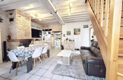 Maison de ville ancienne totalement rénovée — photo du bien
