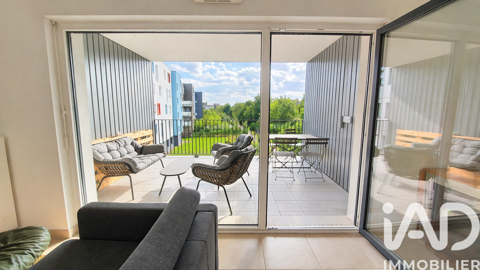 Vente Appartement 4 pièces - Photo 2