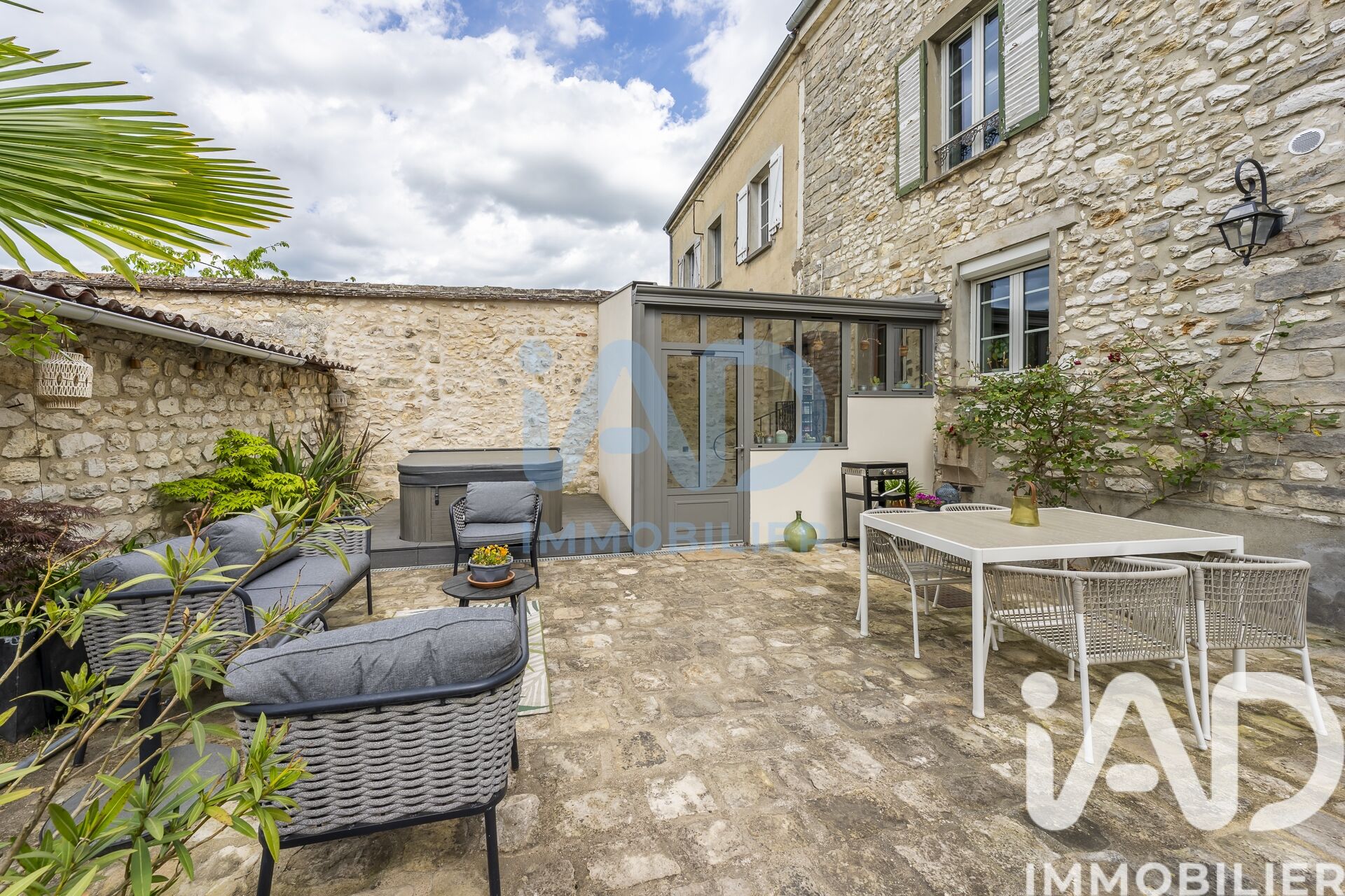 Vente Maison/villa 8 pièces - Photo 3