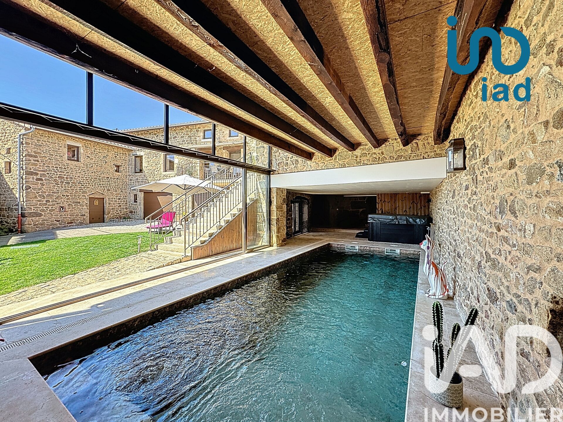 Vente Maison/villa 7 pièces - Photo 2