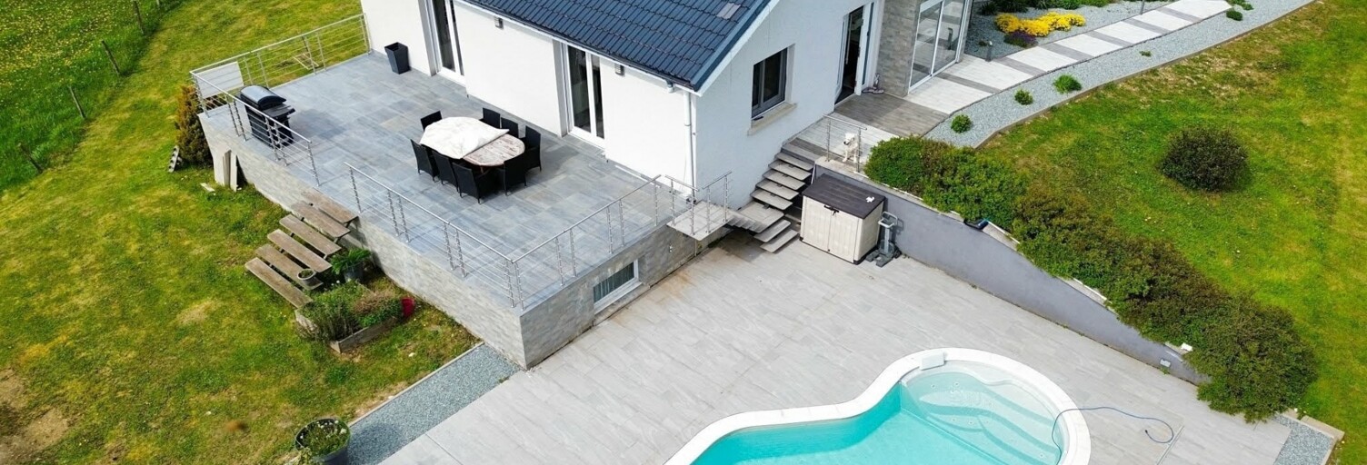 Maison 5 Pièces 144 m² à vendre à Vercel-Villedieu-le-Camp (25530)