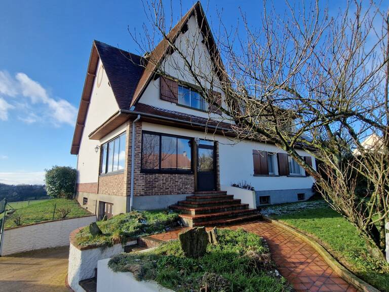Vente Maison traditionnelle 7 pièces — photo 1