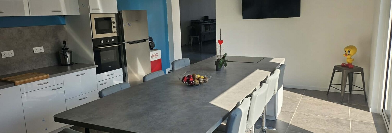 Maison 10 Pièces 375 m² à vendre à Lillers (62190)