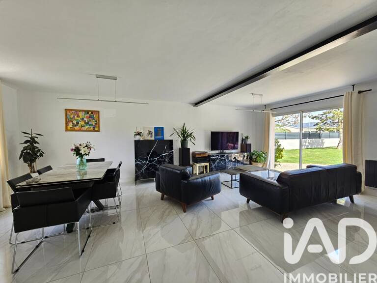 Vente Maison traditionnelle 6 pièces — photo 1