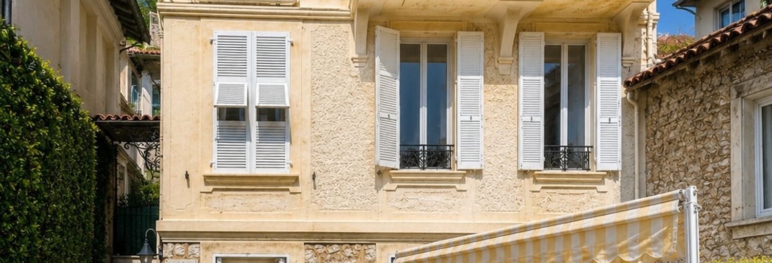 Maison 10 Pièces 167 m² à vendre à Beausoleil (06240)