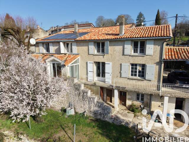 Vente Maison de ville 9 pièces — photo du bien