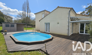 Maison 10 Pièces 249 m² à vendre à Aiffres (79230)