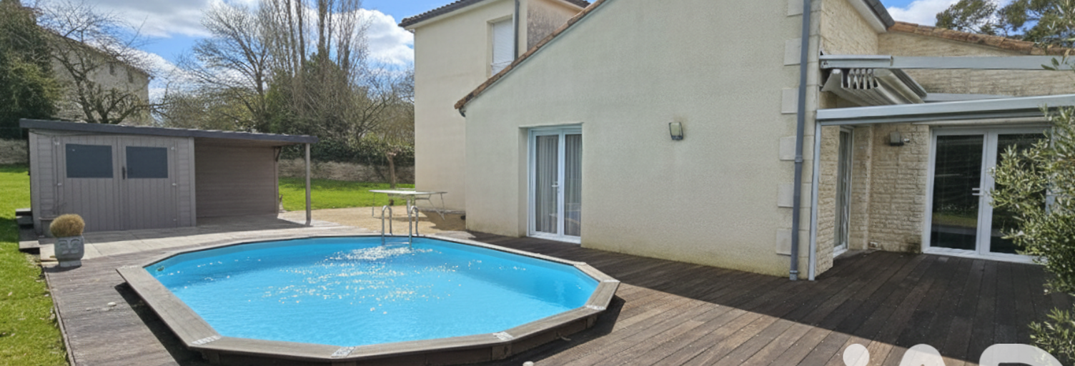 Maison 10 Pièces 249 m² à vendre à Aiffres (79230)