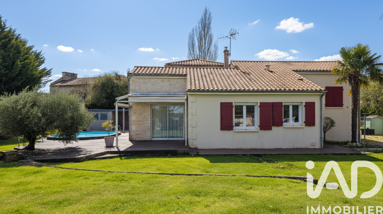Vente Maison/villa 10 pièces - Photo 2