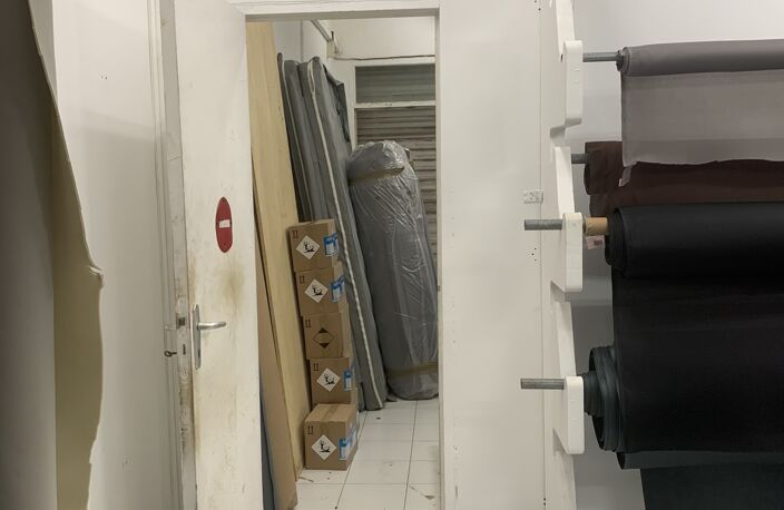 Vente Boutique/Local commercial 107 m&sup2; — photo 3