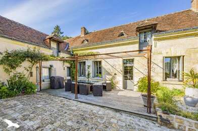 Maison 7 pièces 680550 €