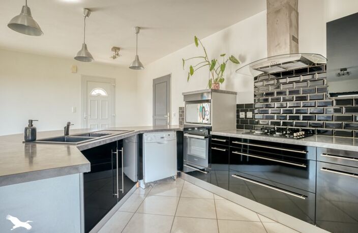 Vente maison 4 pièces 105 m² Cambes (47350) — photo 2