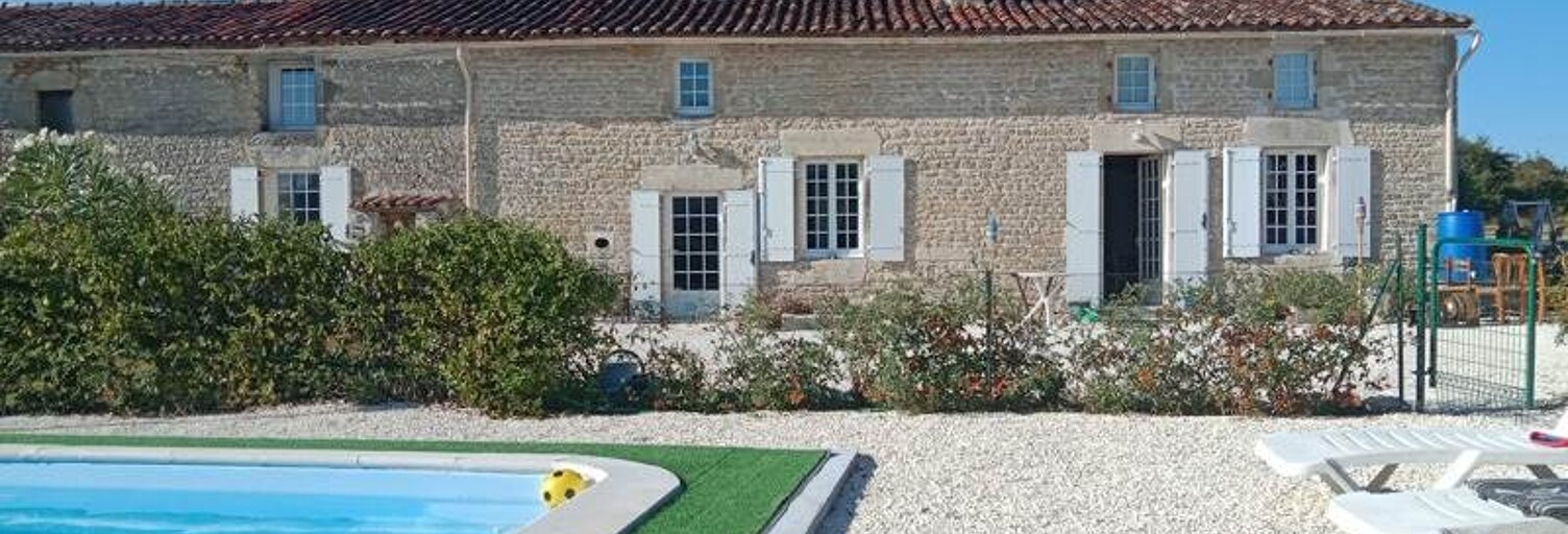 Maison 9 Pièces 213 m² à vendre à Vergné (17330)