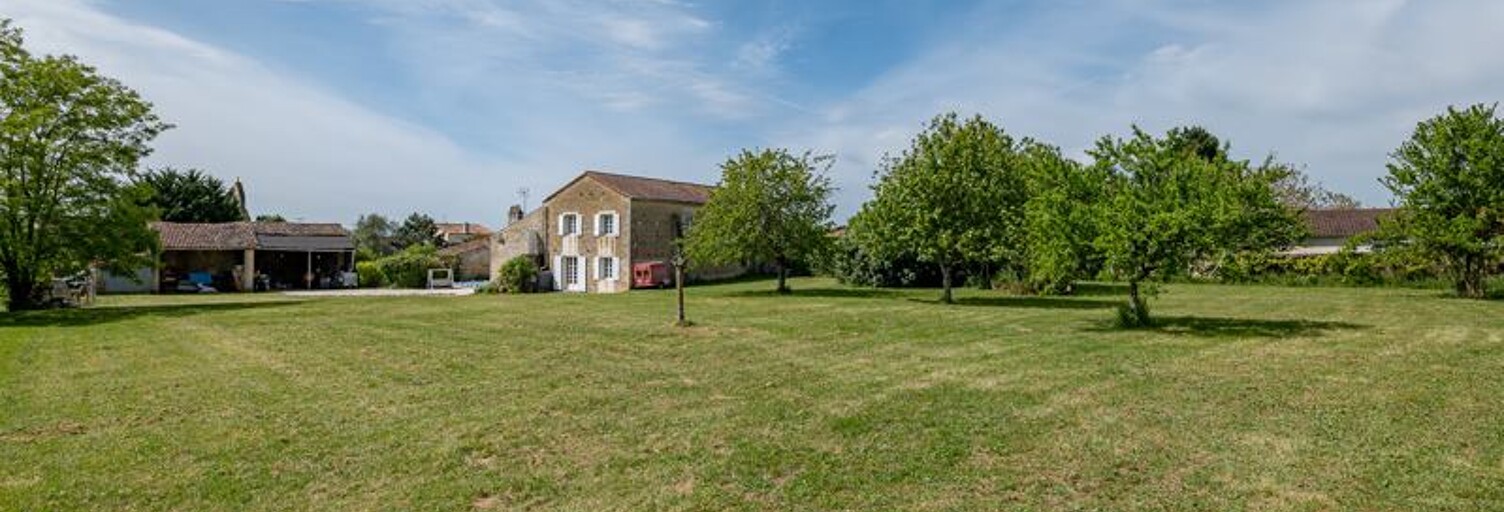 Maison 9 Pièces 213 m² à vendre à Vergné (17330)