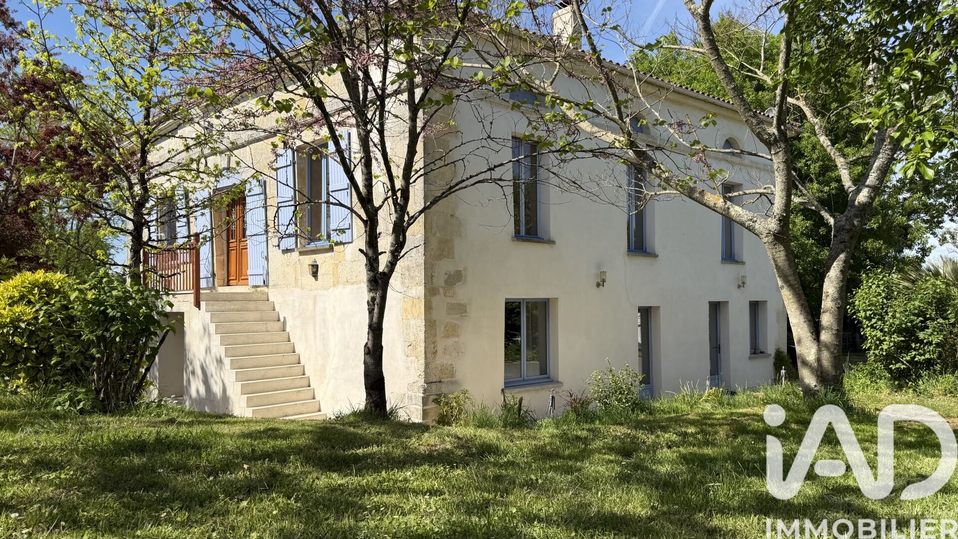 Maison à vendre, 9 pièces, 230 m², Ozillac