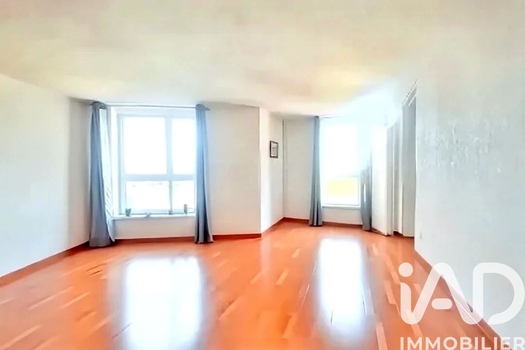 Vente Appartement 2 pièces - Photo 2