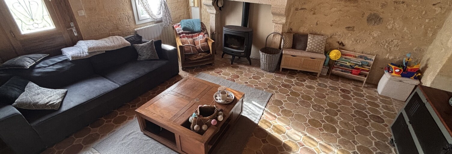 Maison 3 Pièces 64 m² à louer à Francs (33570)