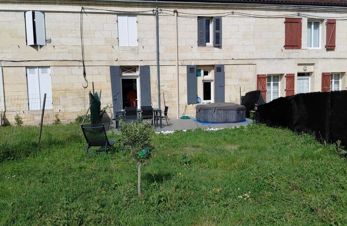 Vente Maison/villa 3 pièces — photo 2