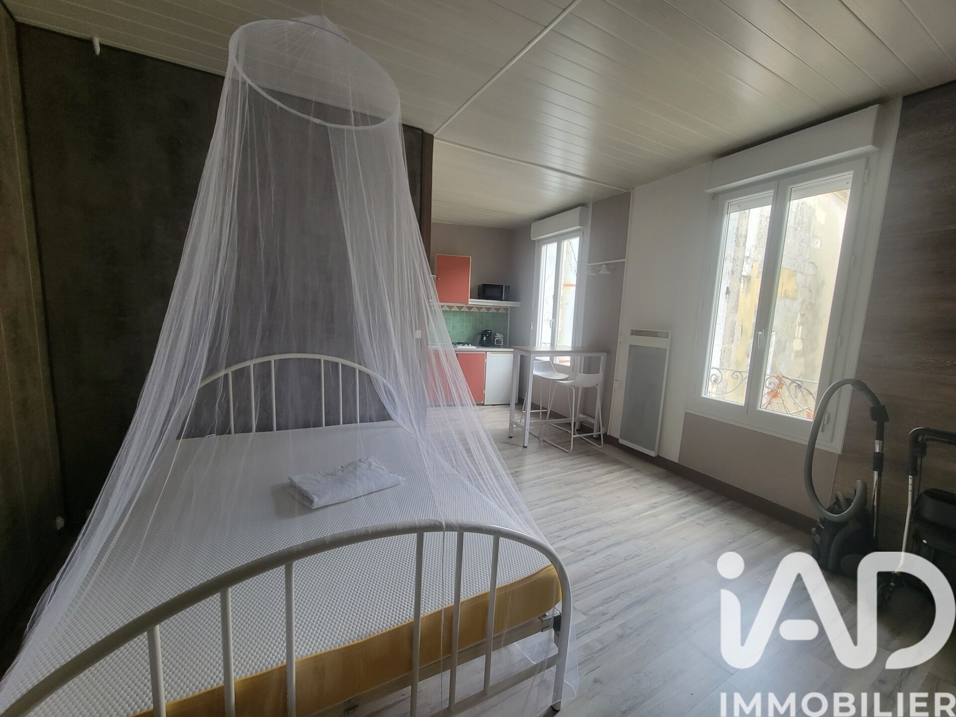 Vente Appartement 1 pièce - Photo 2