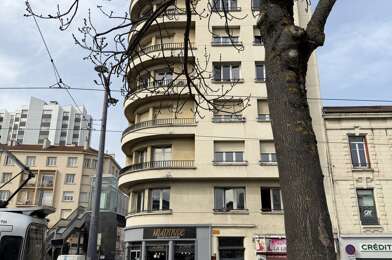 Appartement 5 pièces 99000 €
