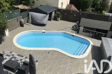Maison 7 pièces 499000 €